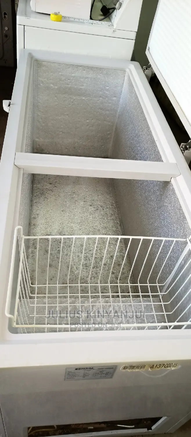 Double Door Freezer