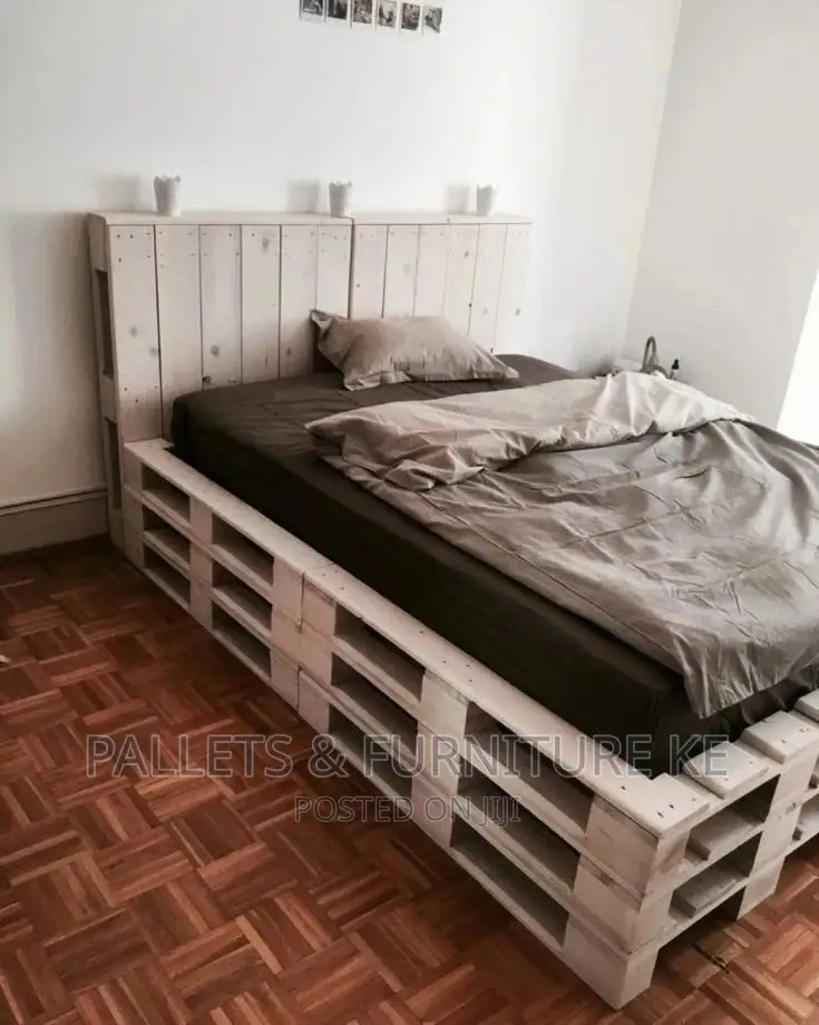 Pallets Bed