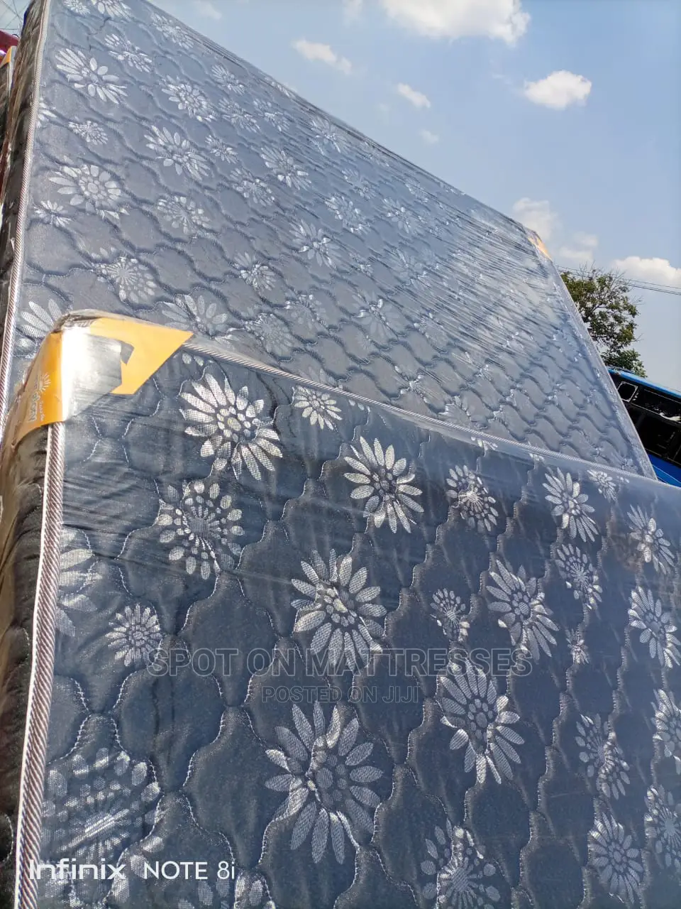 Superfoam HDQ (6by6by8)