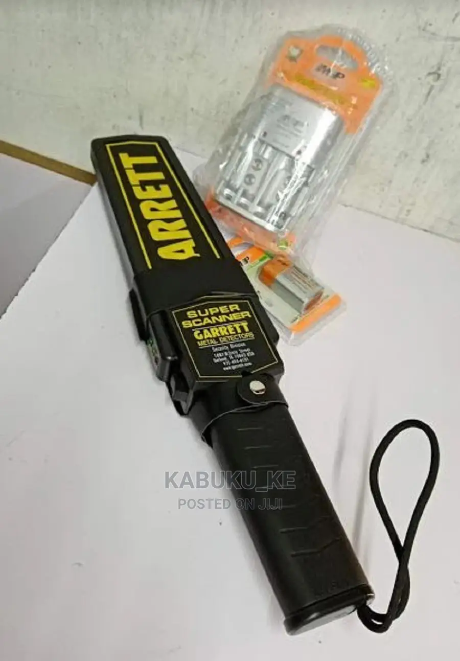 Garret Metal Dector With Rechargeable Battery and Charger
