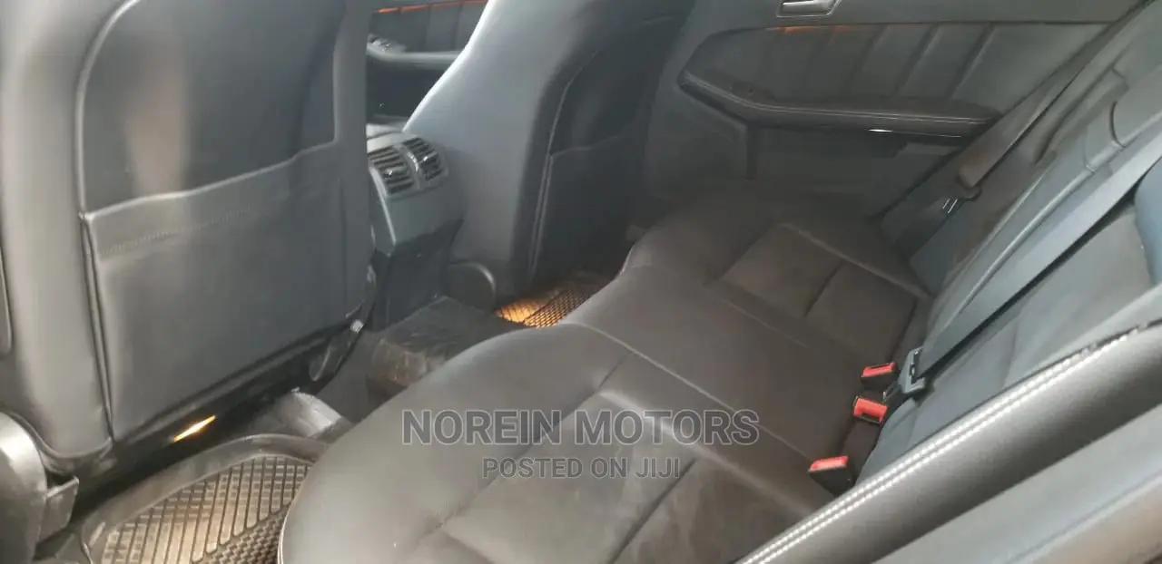 Mercedes-Benz E250 2013 Black