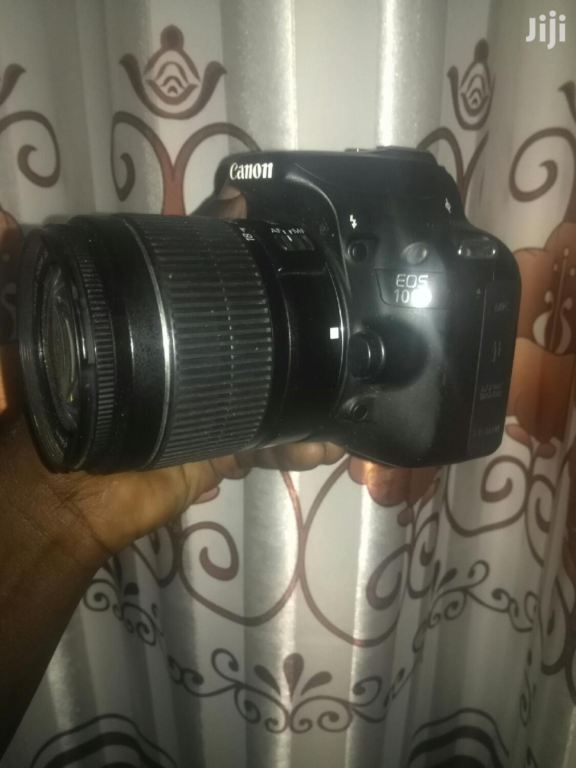 Canon 100D With Touchscreen Camera
