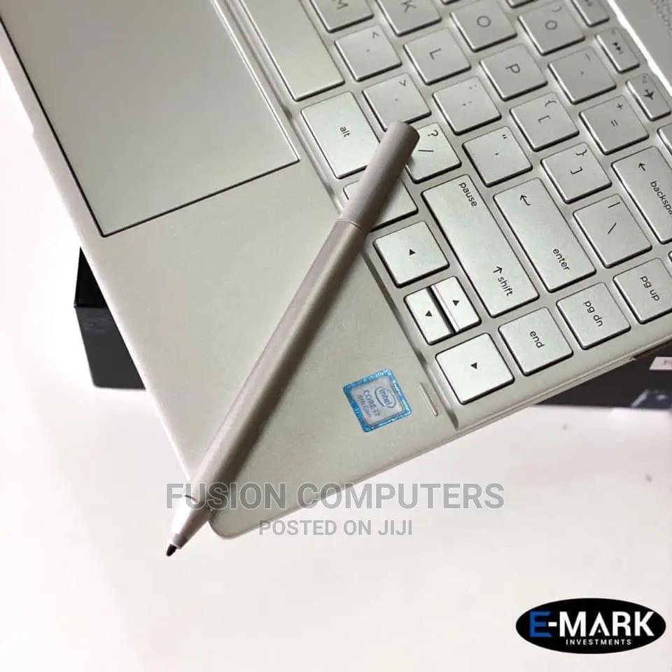 New Laptop HP Spectre 16GB Intel Core I7 SSD 1T