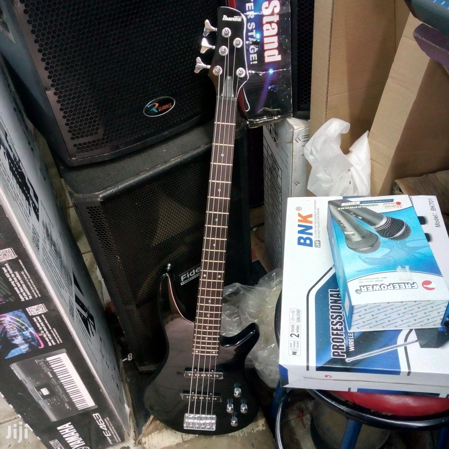 Ibanez 5 Strings