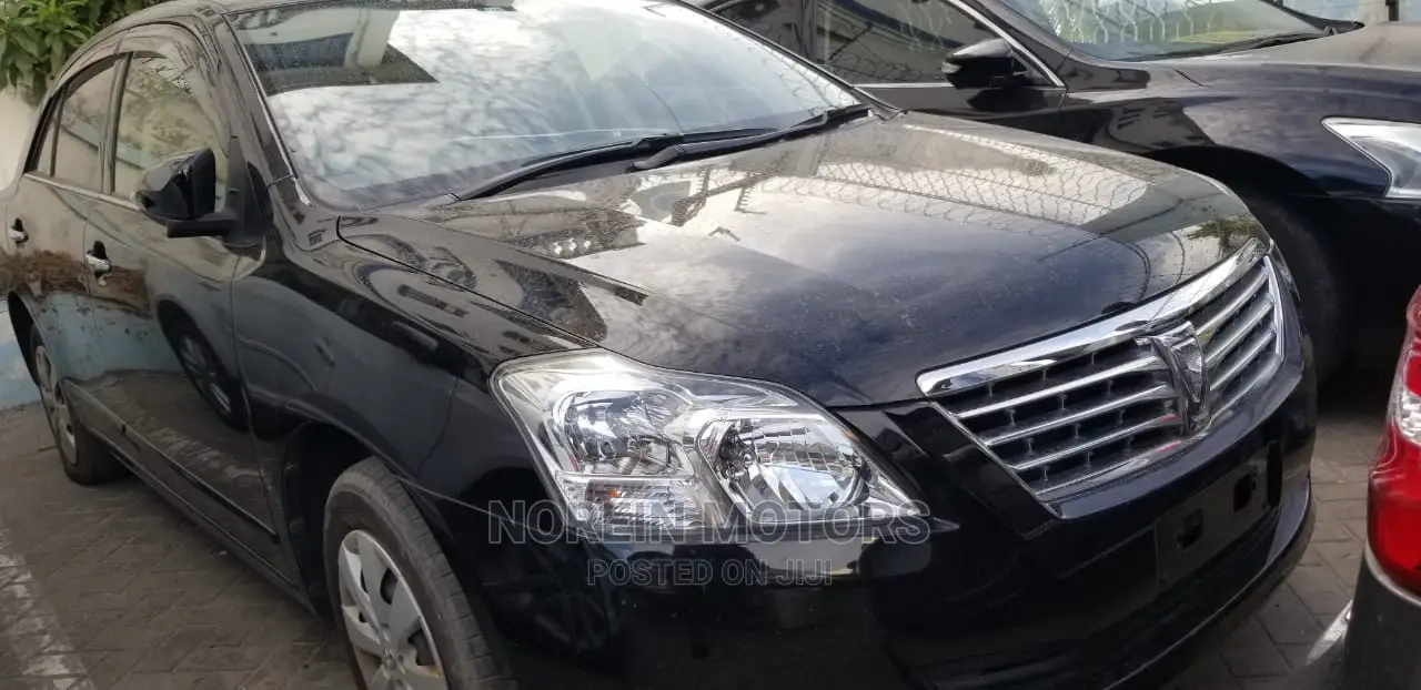 Toyota Premio 2014 Black
