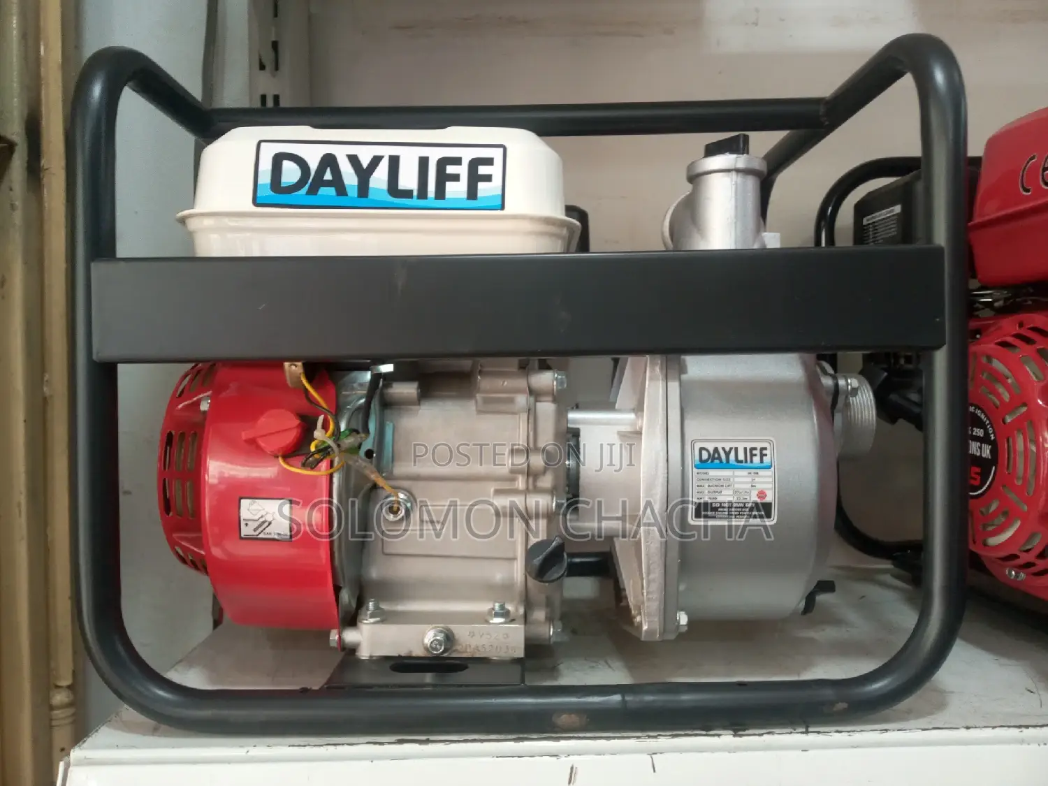 DAYLIFF 2" Inch Water Pump Generator Pump Lift 30m Flat 700m