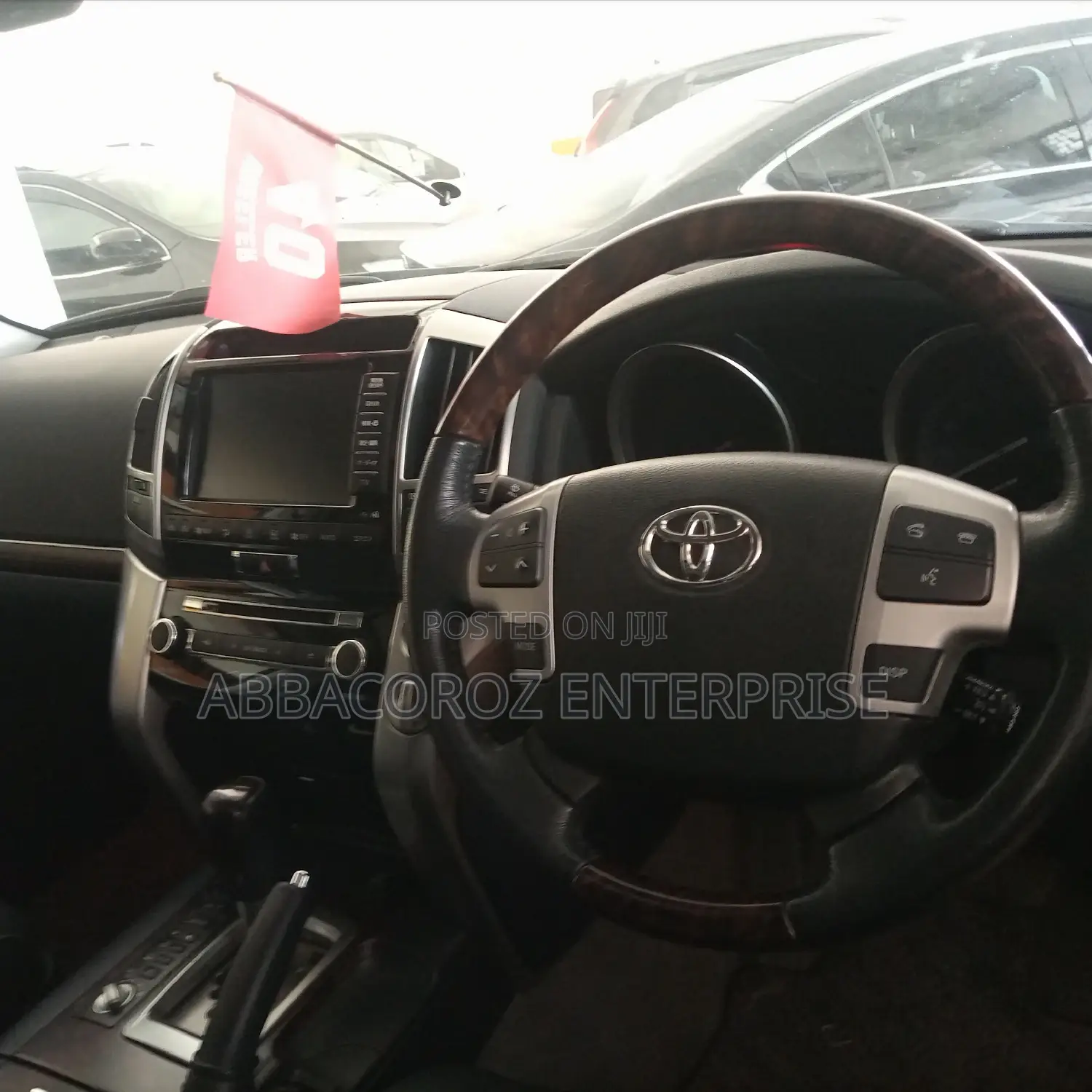 Toyota Land Cruiser 2014 4.6 V8 ZX Black