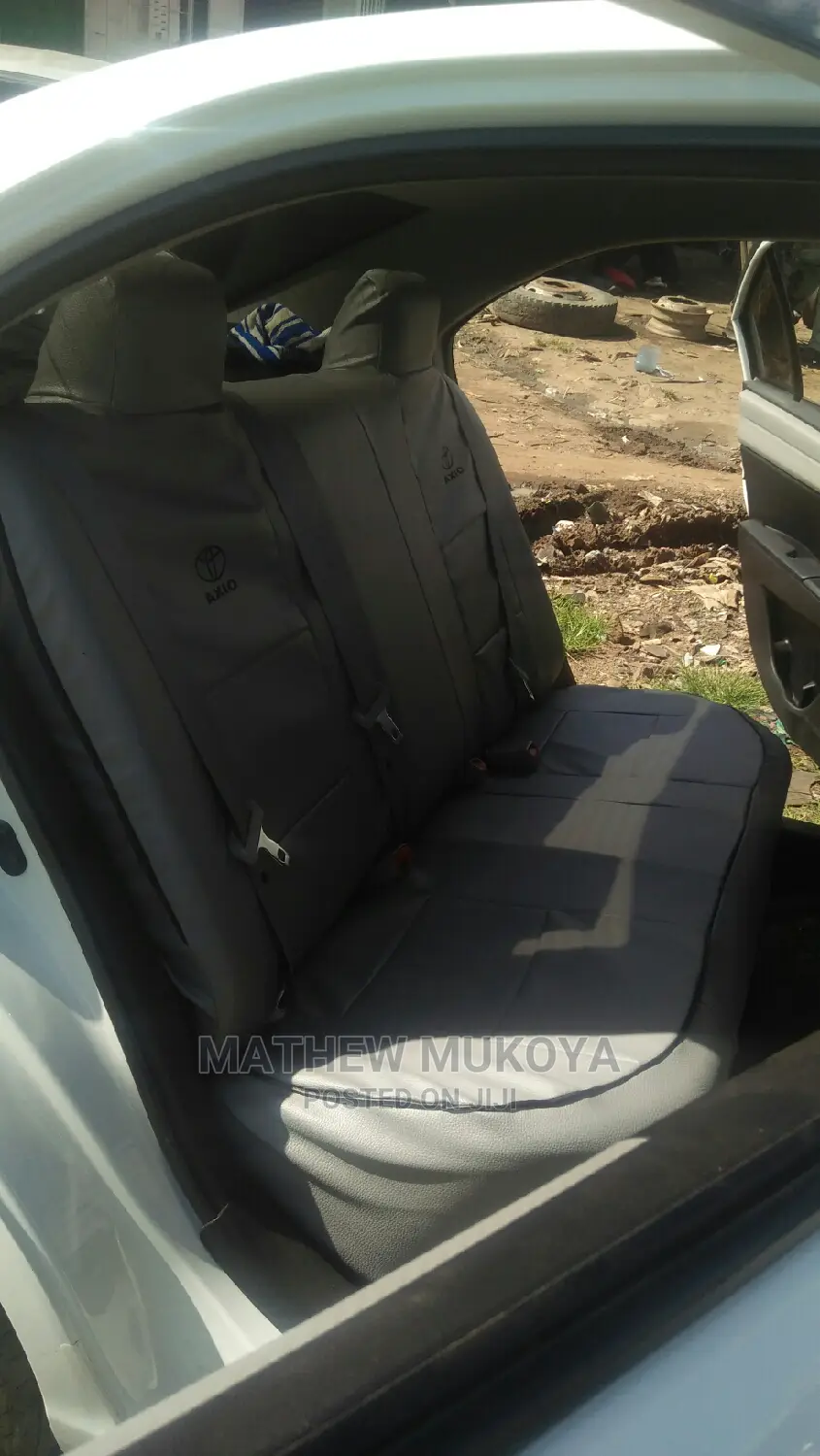 Fielder Toyota Car Seat Covers