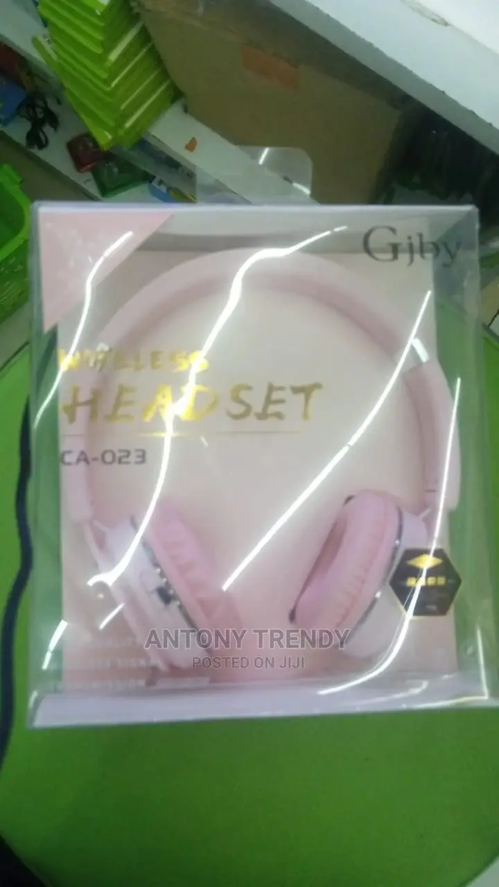 Ca-023 Headset With Multi-Function Bass Insert Card Bluetoot