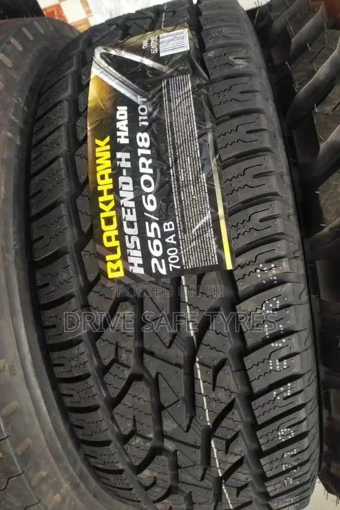 265/60 R18 Black Hawk Tyre Made in China 110T