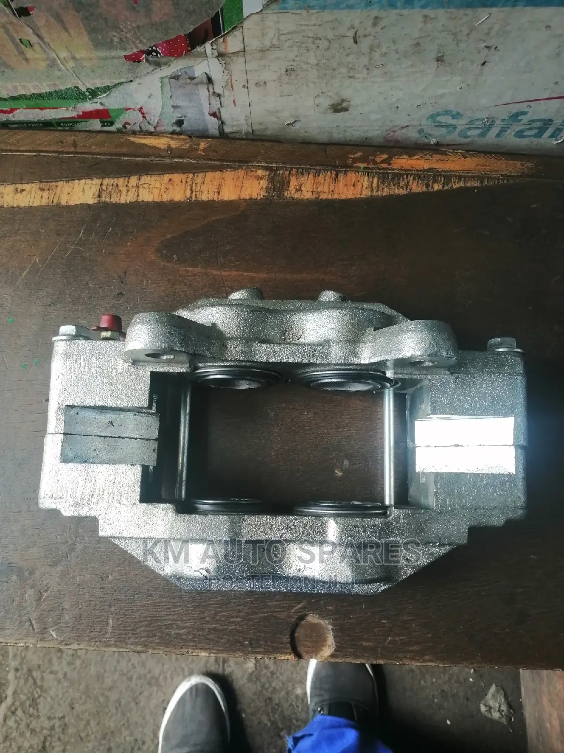 Toyota Hilux Vigo (South Africa) Front Brake Calliper (4wd).