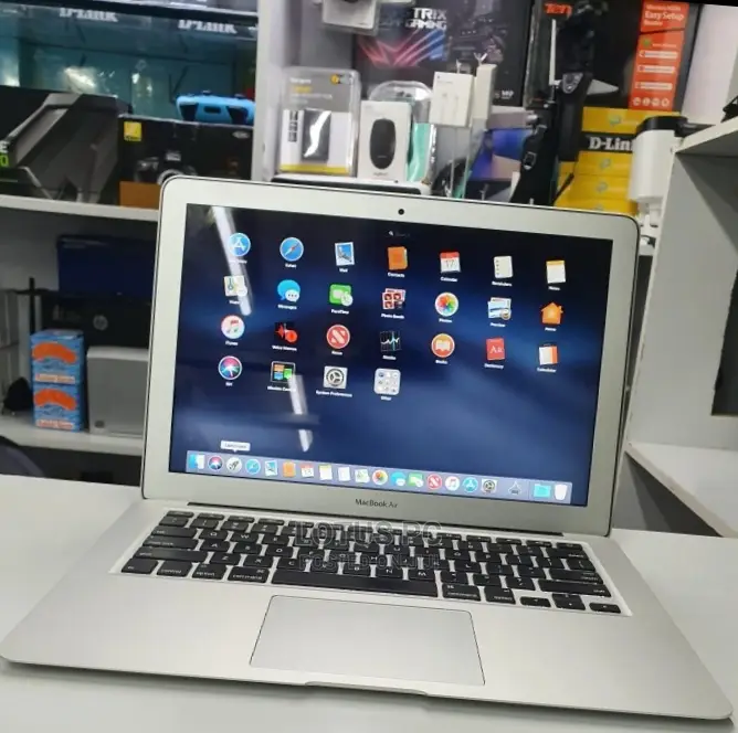 Laptop Apple MacBook 2013 4GB Intel Core I5 SSD 128GB