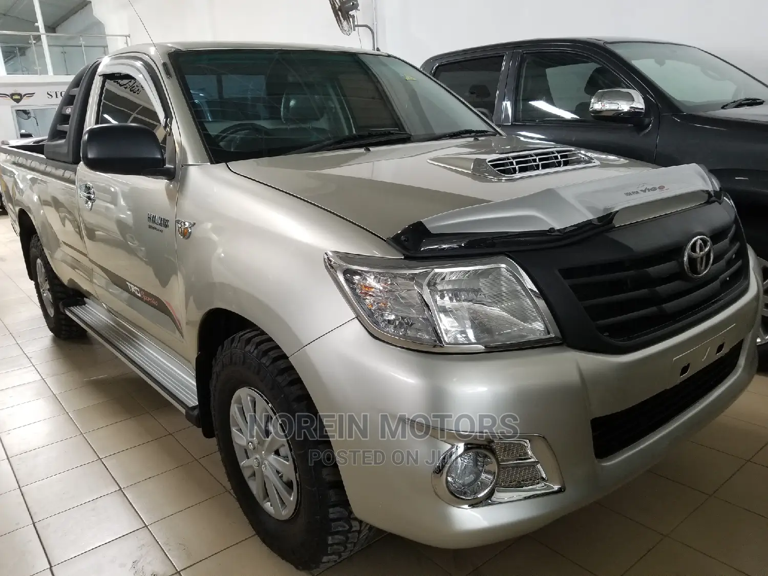 Toyota Hilux 2014 Silver