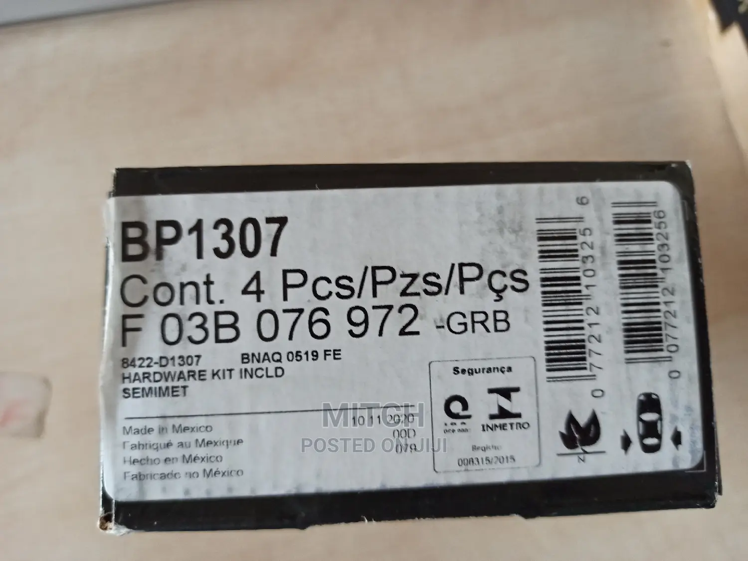 Volvo or Evoque Brake Pads Rear - Bosch