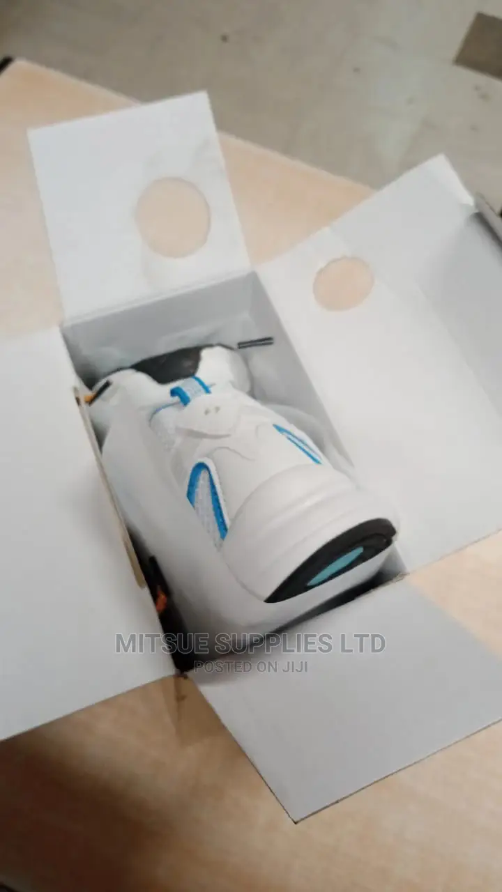 Sports Trainer Shoes Sparo W-788 White/Blue Size 7, 8 9