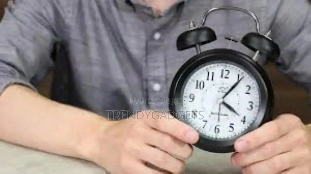 Non-ticking 4′′ Twin Bell Alarm Clock