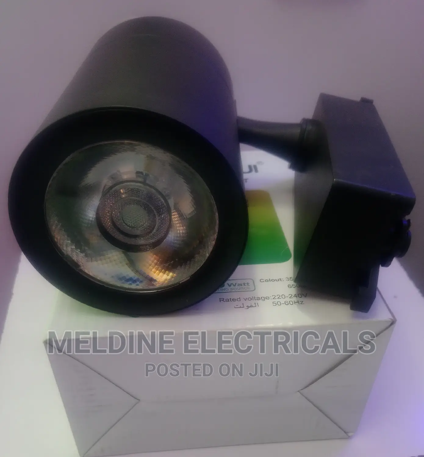 Track Light./ Spot Light