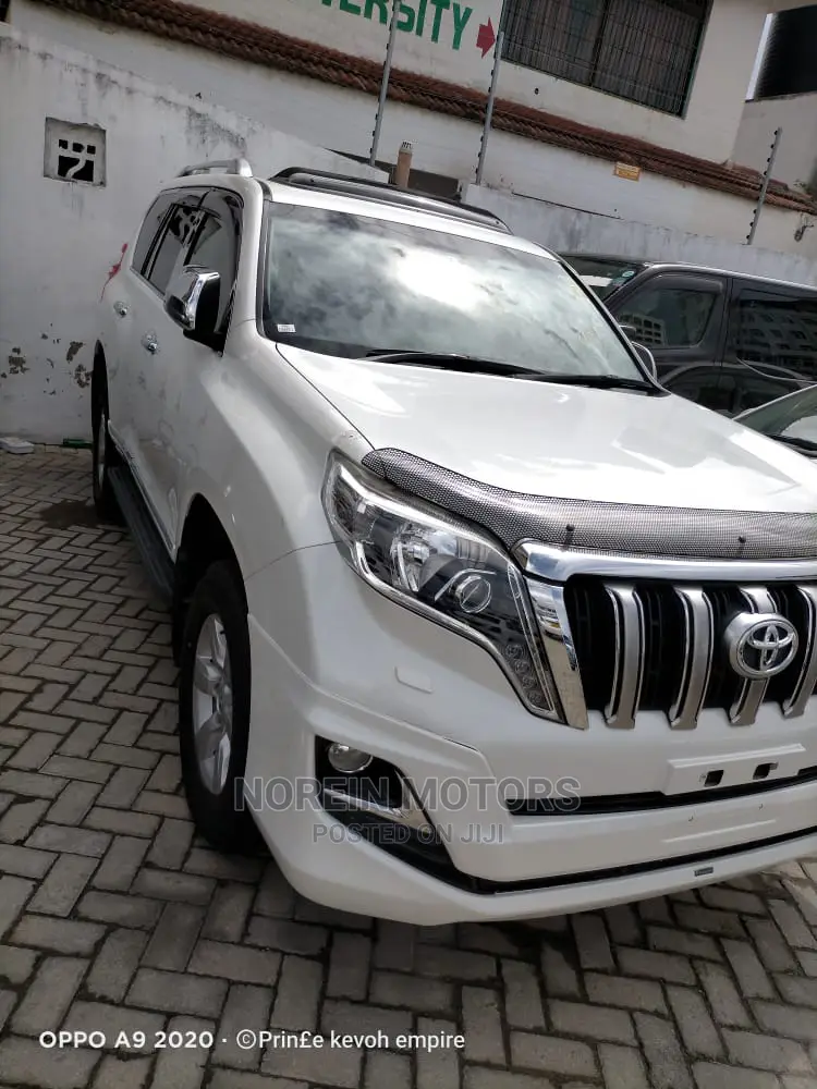 Toyota Land Cruiser Prado 2015 Pearl