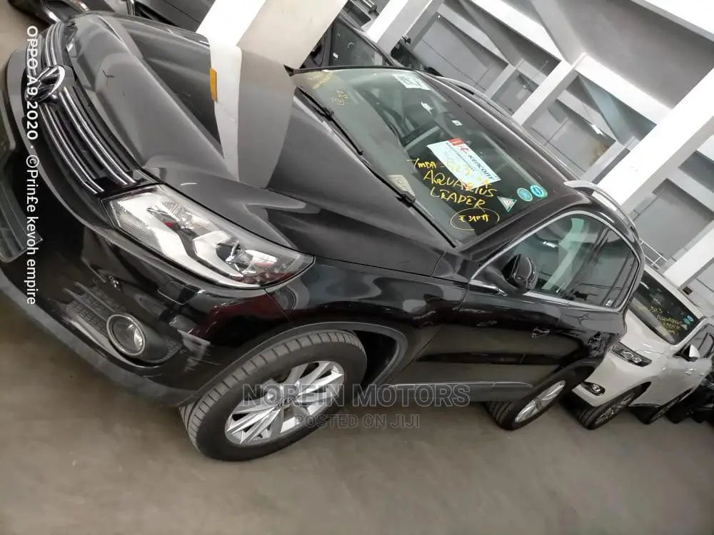 Volkswagen Tiguan 2015 Black