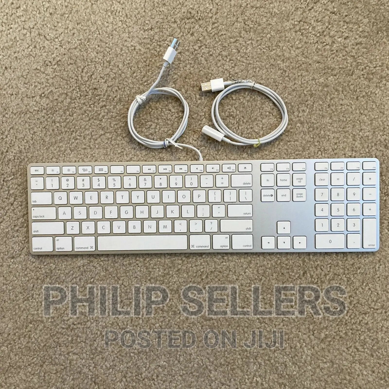 Apple A1243 Wired Keyboard