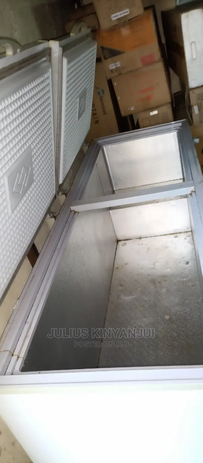 750L Deep Freezer