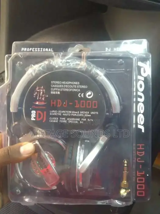 Headphone Studio