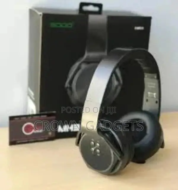 MH3 Headphones With Speaker $40