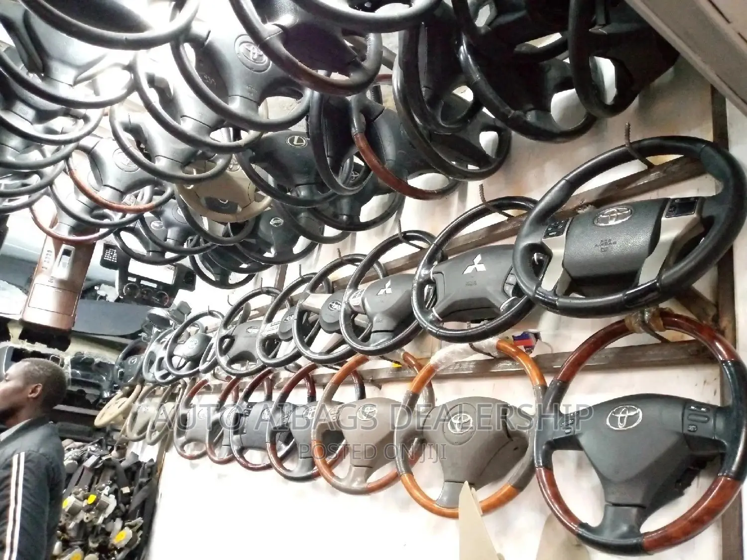 Stearings for All Kind of Vehicles.