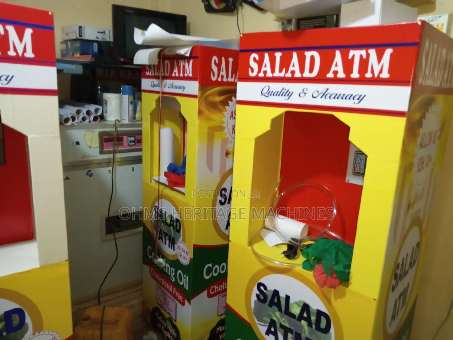 Salad,Milk,Water Vending Machines/Atms