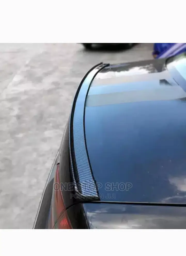 Universal Rear Carbon Fibre Roof Wing Spoiler With Led Light