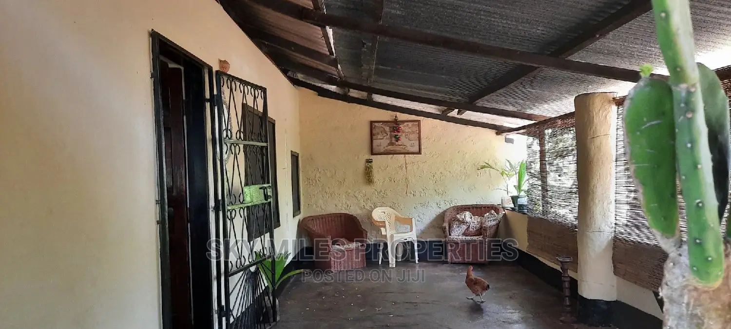 4bdrm Bungalow in Sun N Sand, Kikambala for Sale
