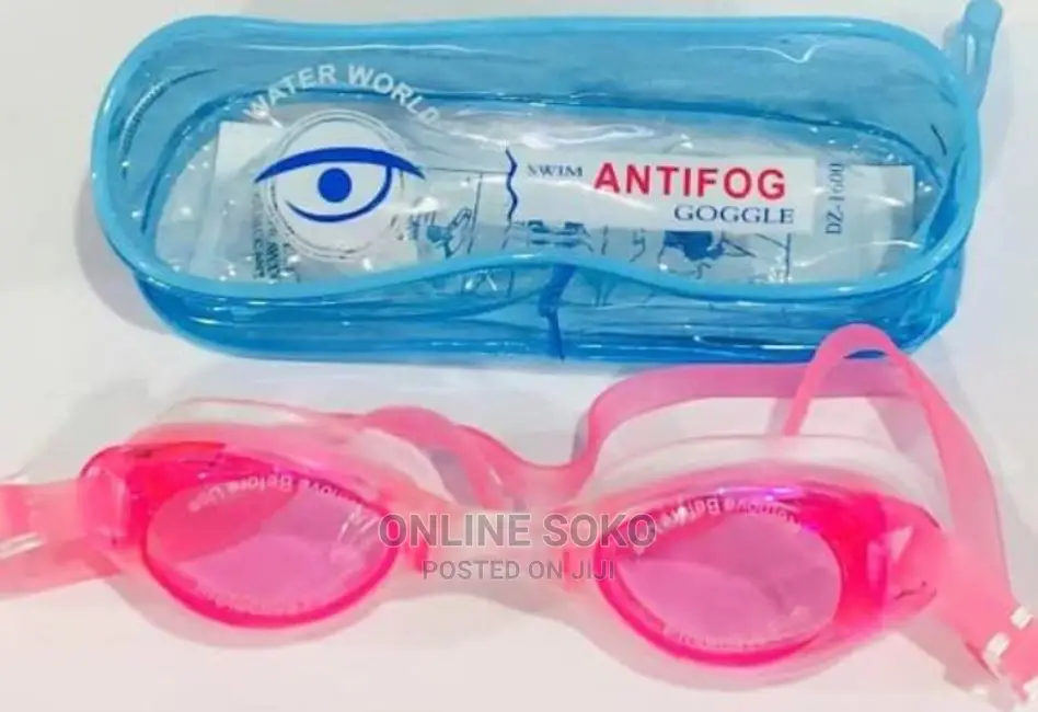 Adjustable Anti-Fog Swimming Goggles