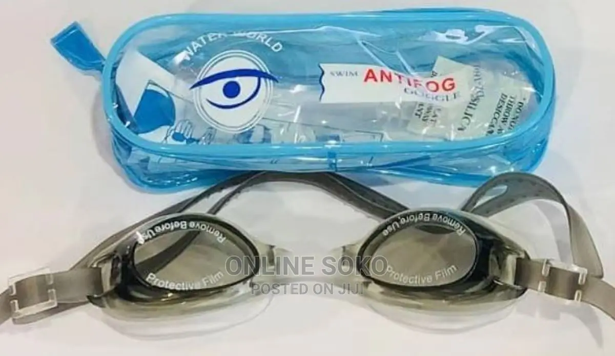 Adjustable Anti-Fog Swimming Goggles