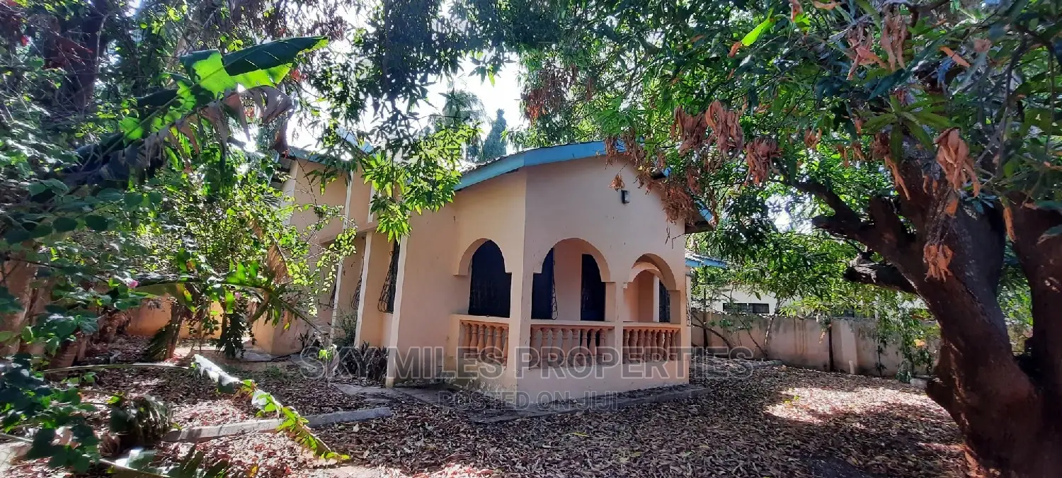 2 Bedrooms Bungalow in Estate Gate, Mtwapa for Sale
