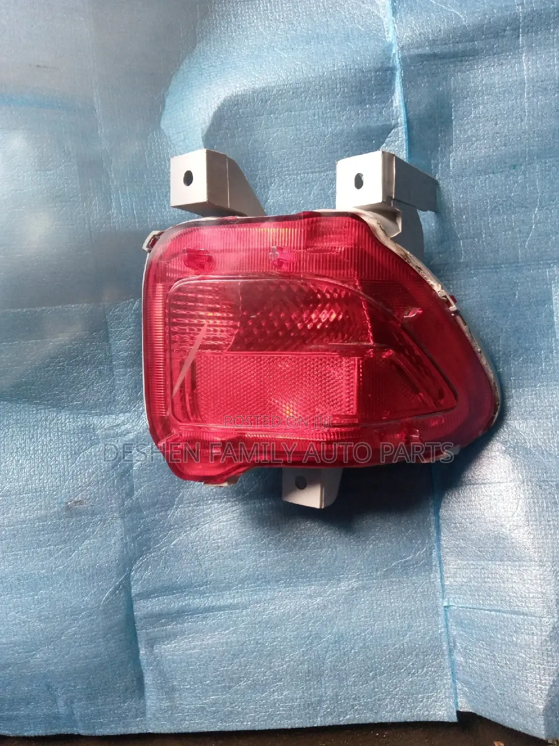 Rav-4 Rear Bumper Reflector