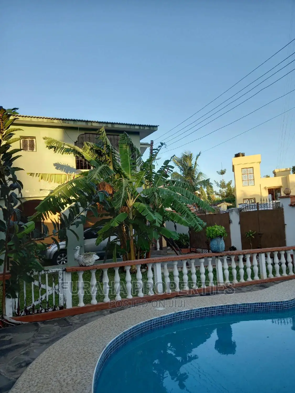 3bdrm Maisonette in Bombolulu Estate for sale