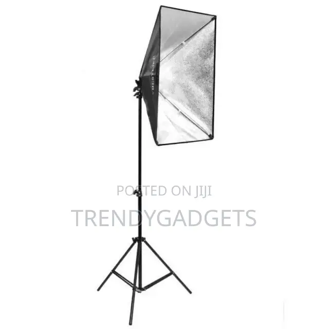 Softbox Umbrella Light With Four Bulbs and Tripod Stand