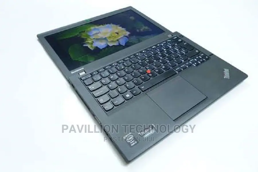 Laptop Lenovo ThinkPad X240 4GB Intel Core I3 HDD 500GB
