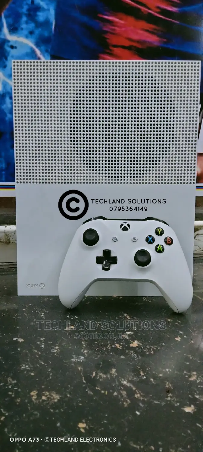 Clean Xbox One S