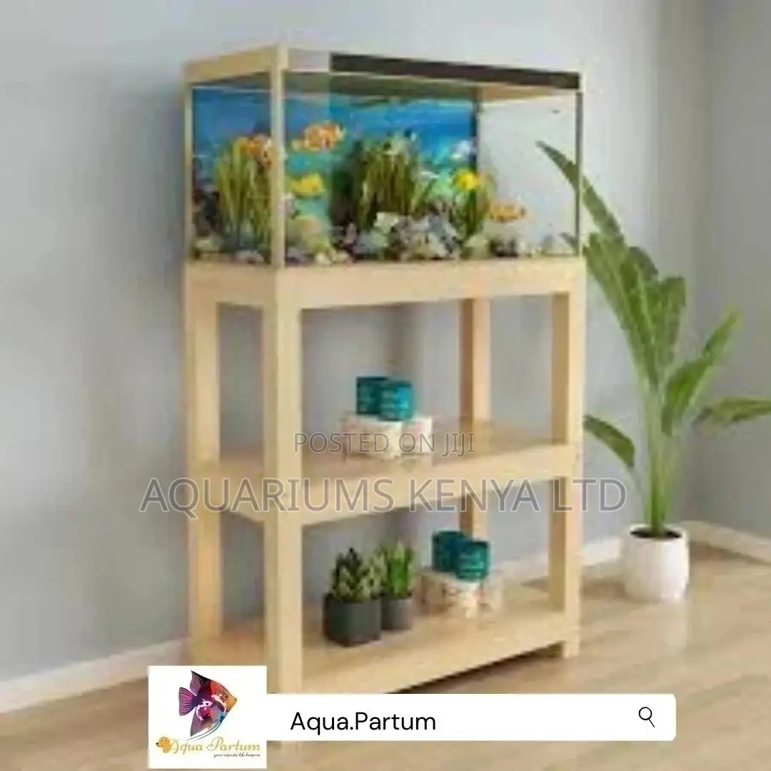 Well Designed and Neat Aquarium