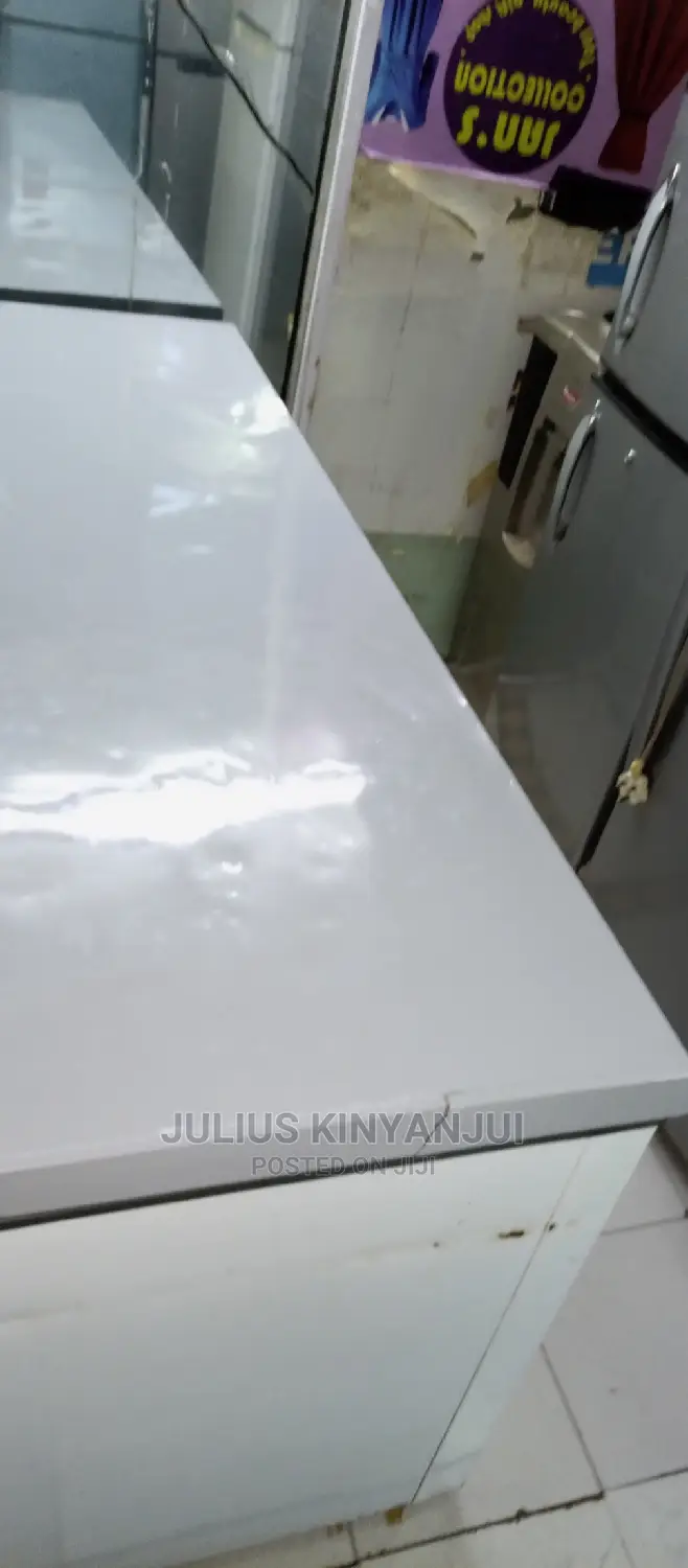Big Deep Freezer 660L