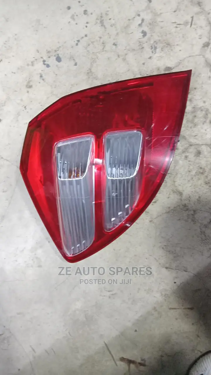 Honda Fit Tail Light 08