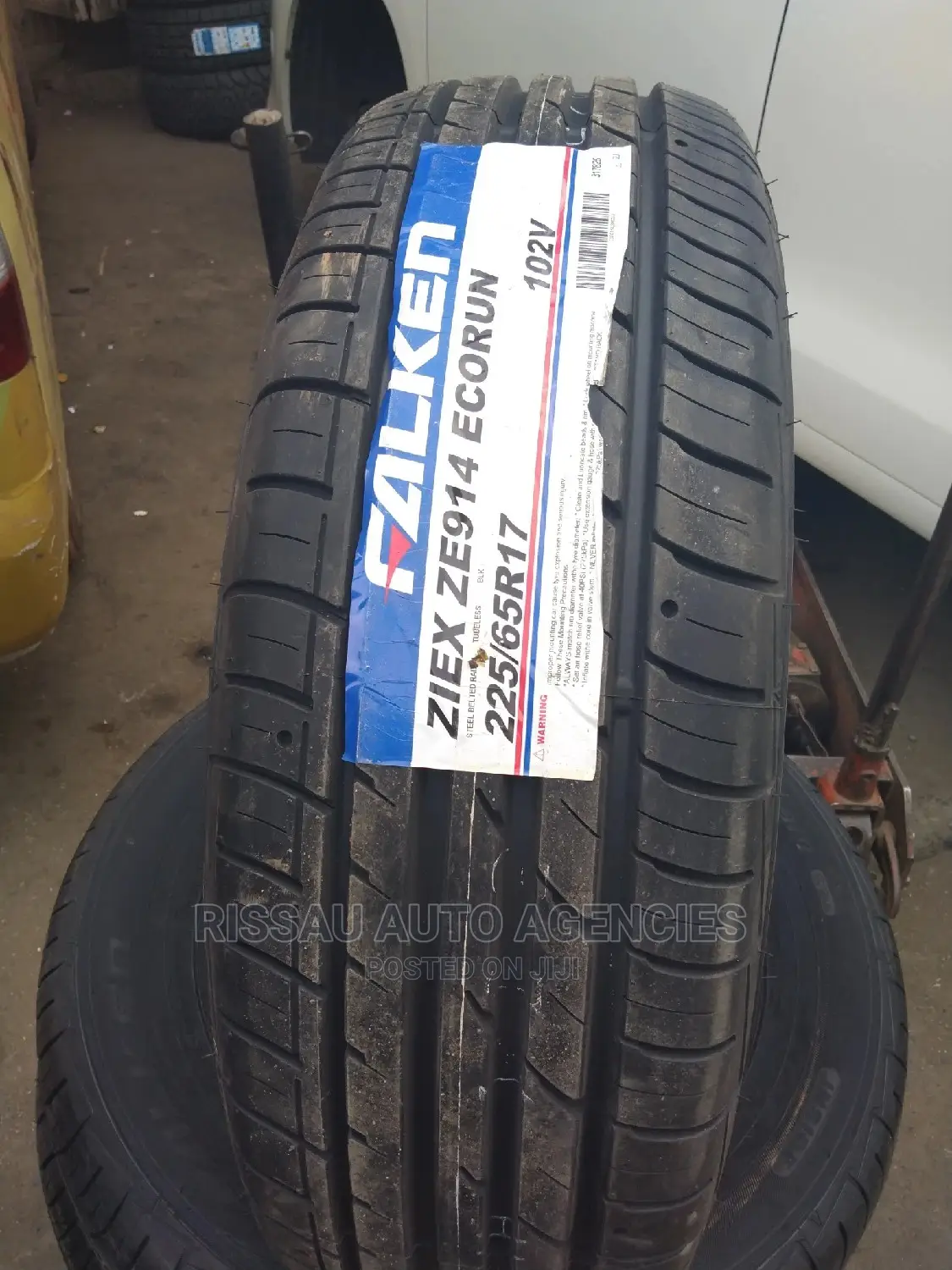 225/65 R 17 Falken Tyres