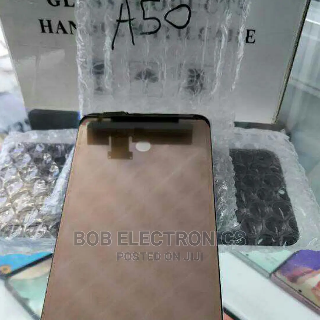 Samsung A50 Screen Replacement on Special Offer