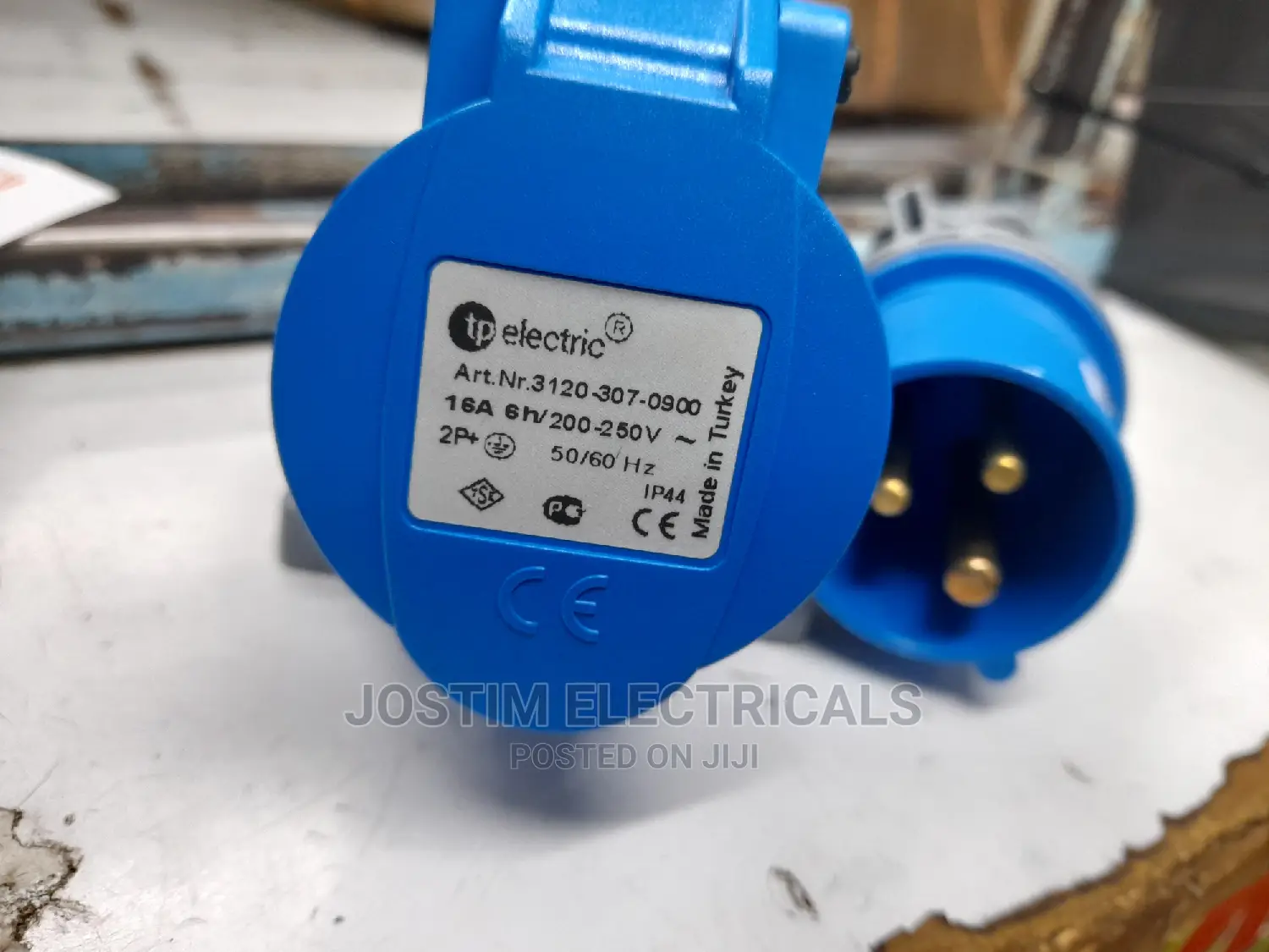 32A Industrial Socket