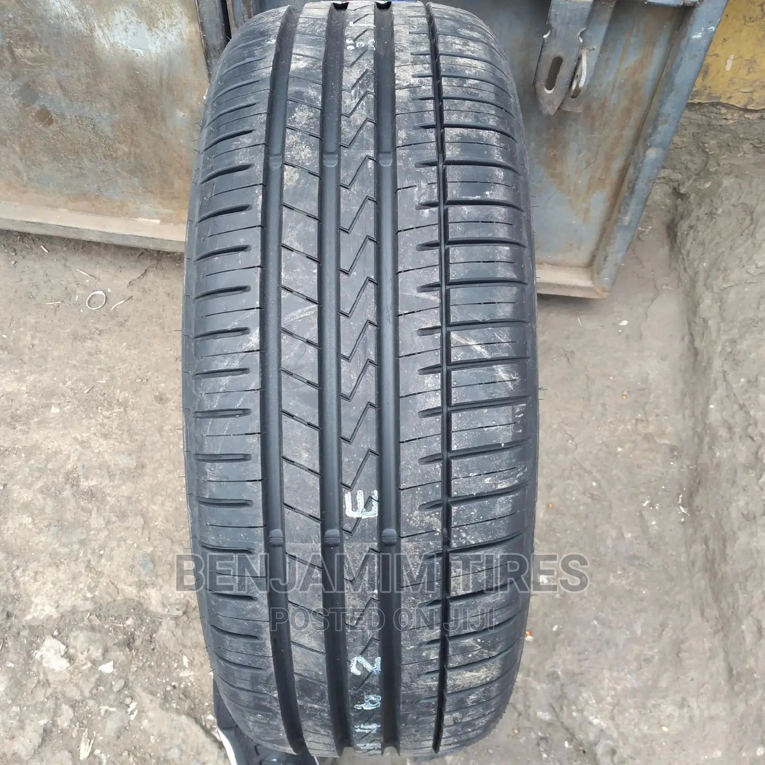 Falken Tires Sizes 225/55r18 102W Made in Japan.