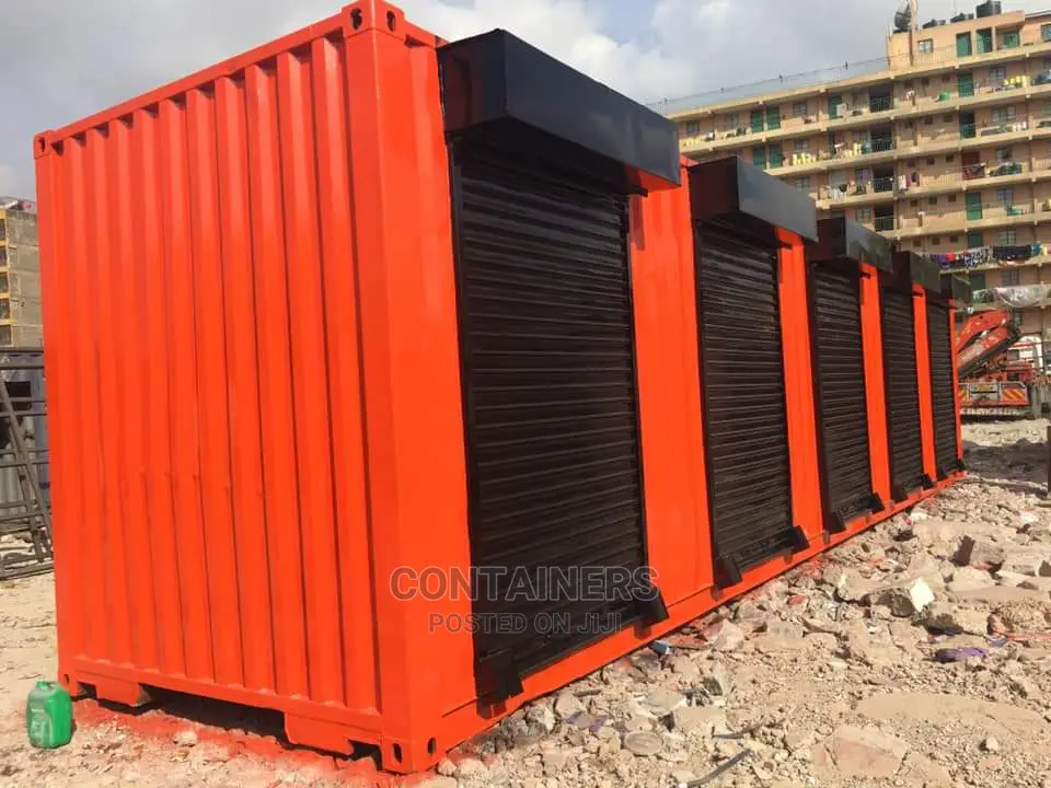 Another 40ft Container Stalls for Kang
