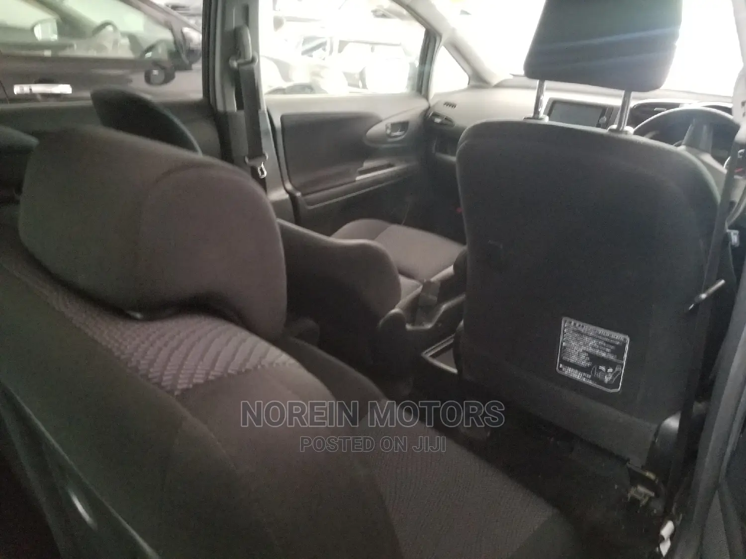 Toyota Wish 2015 Purple