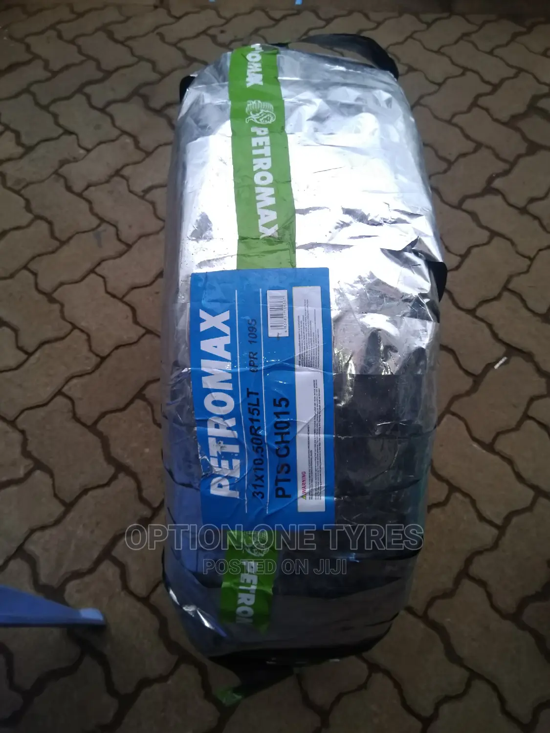 Petromax Tyres for Sale Size 31×10.50R15LT