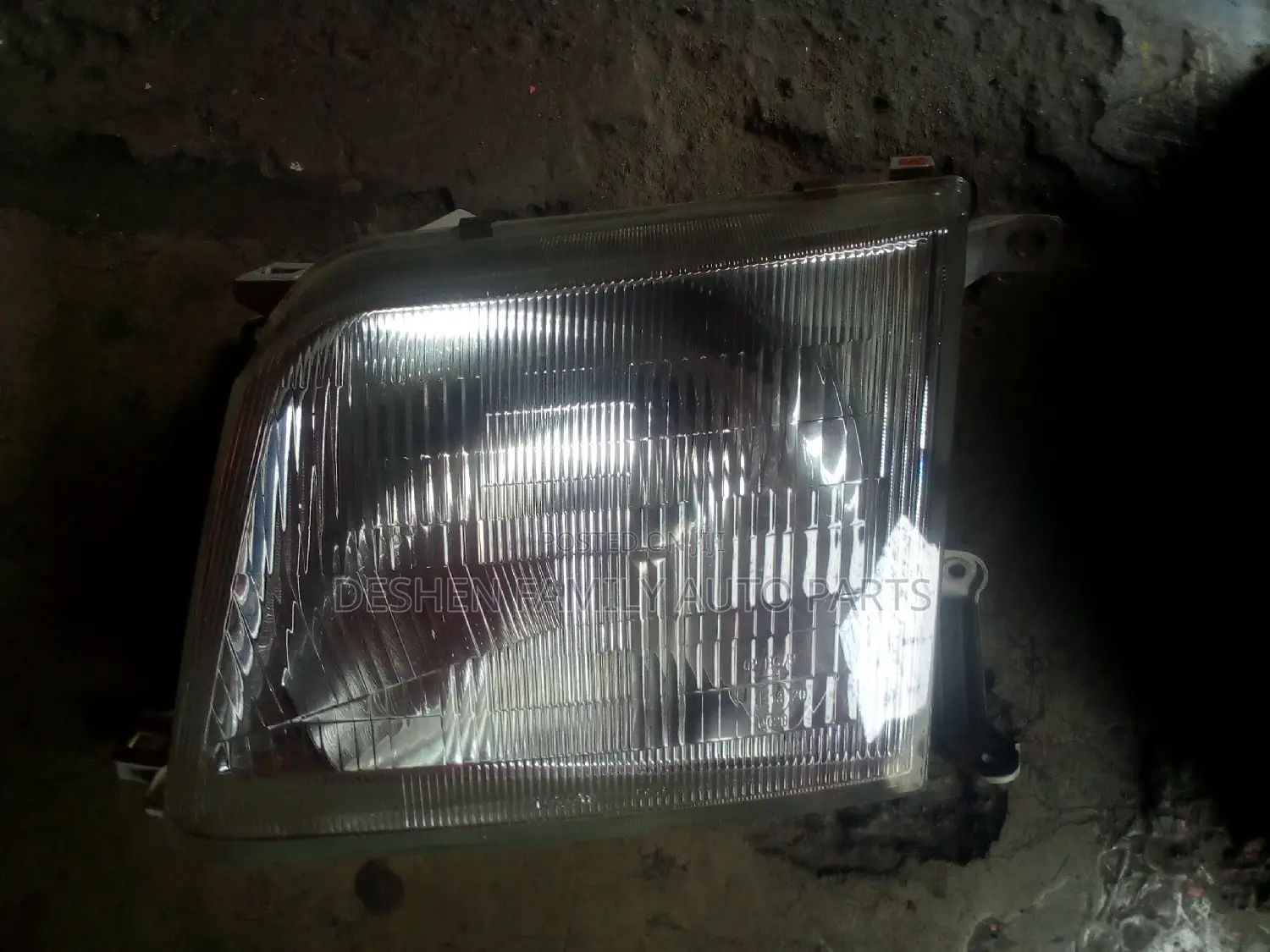 Prado 95 Headlight